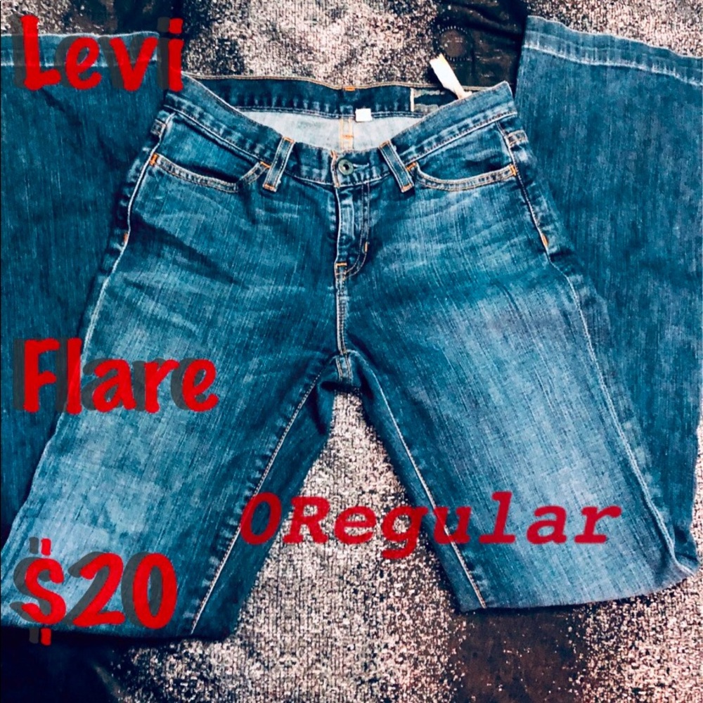 Adorable flare style Levi’s size 0R